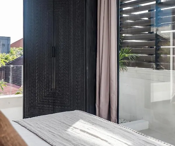 Priviere Luxury -